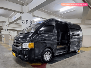 Sewa Toyota Hiace Antar Jemput Bandara