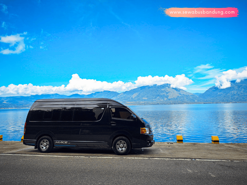 Sewa Mobil Hiace Bandara