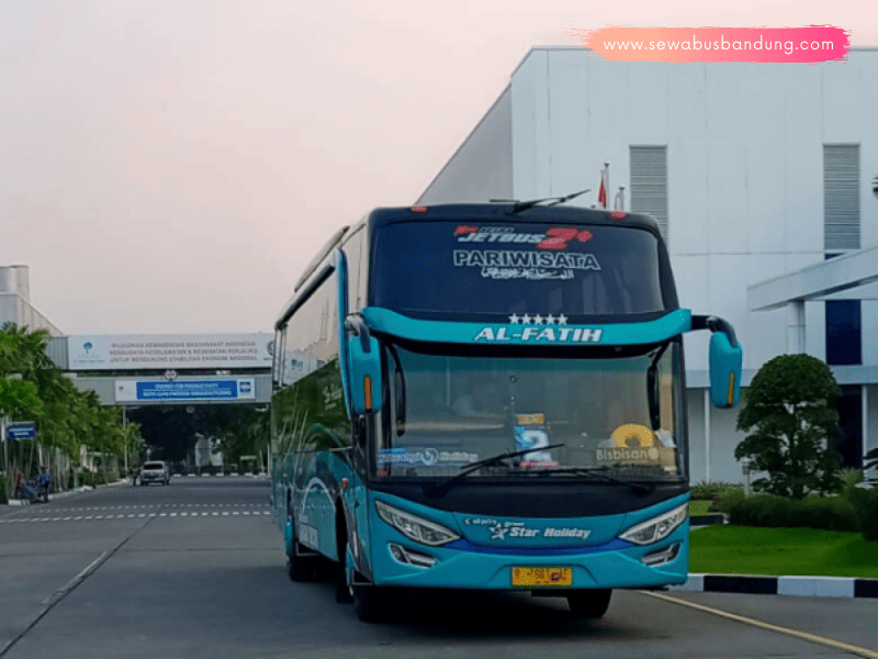Sewa Bus Bandung Semarang
