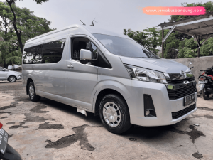 Sewa Hiace Premio Bandung