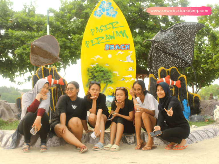 Paket Tour Pulau Pari